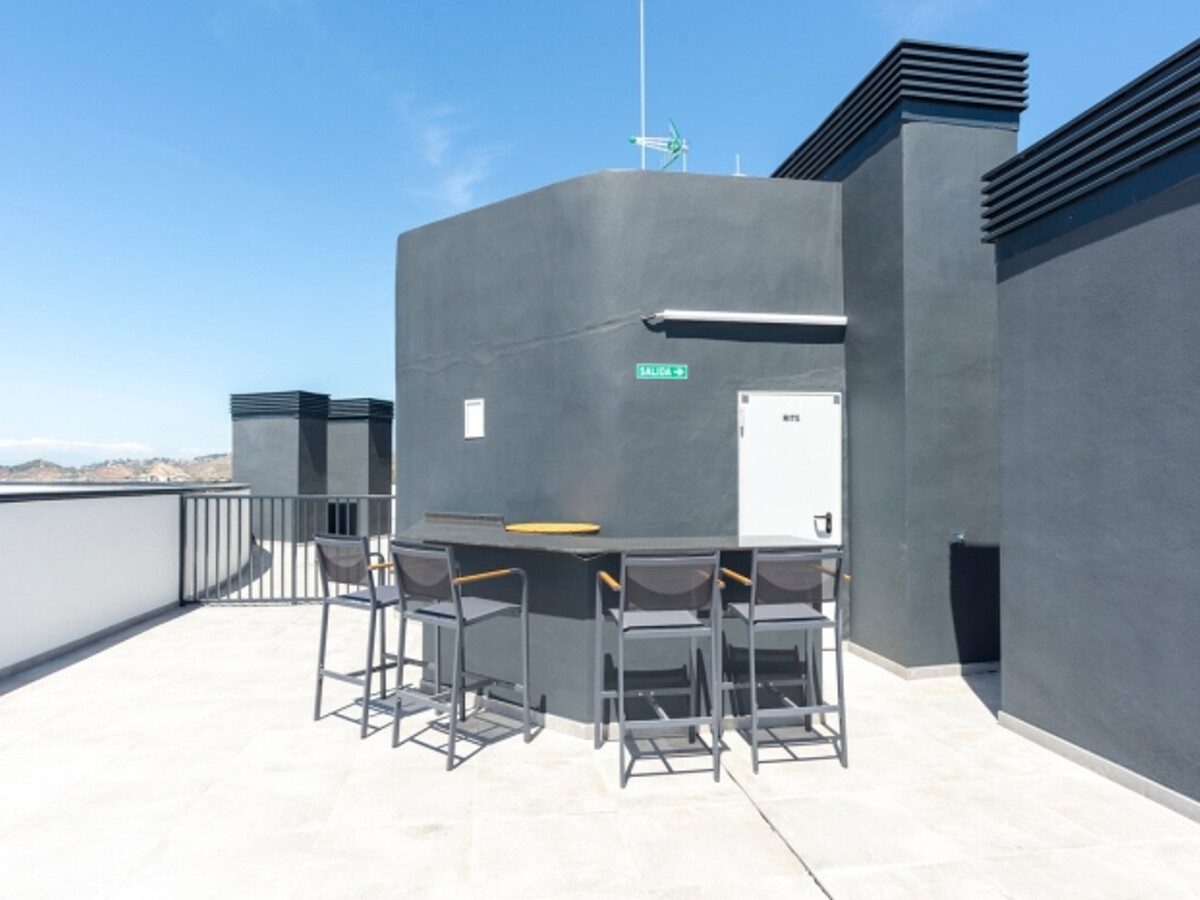 Appartement 26e étage avec piscine et coworking à Málaga - Photo 15