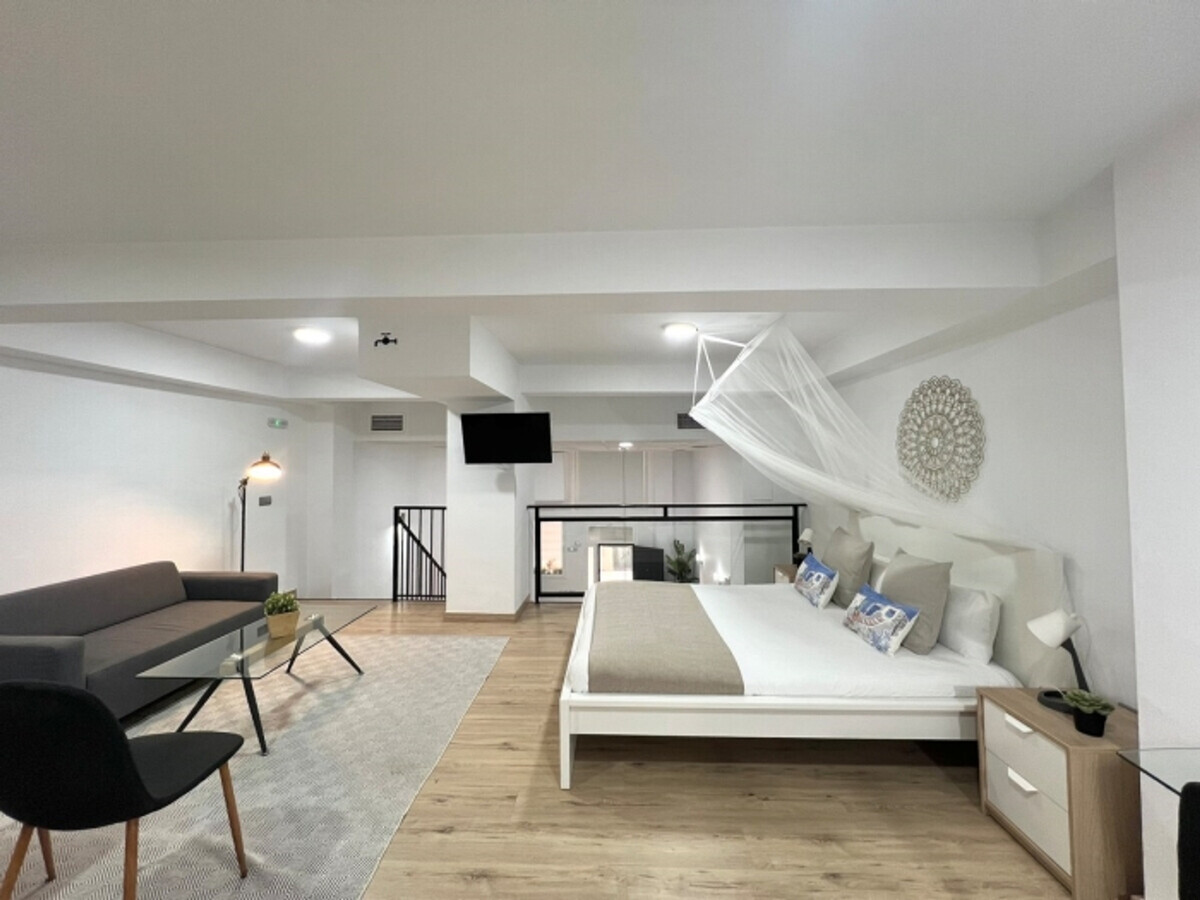 Duplex 120 m² au cœur de Málaga, 10 min de la plage - Photo 9