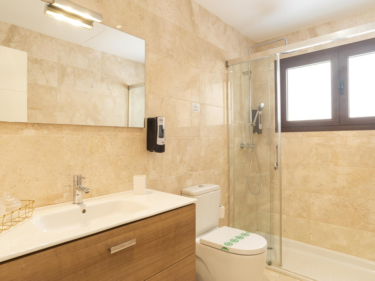 Appartement 1 chambre, Calle Sebastián Souviron à Málaga - Photo 11