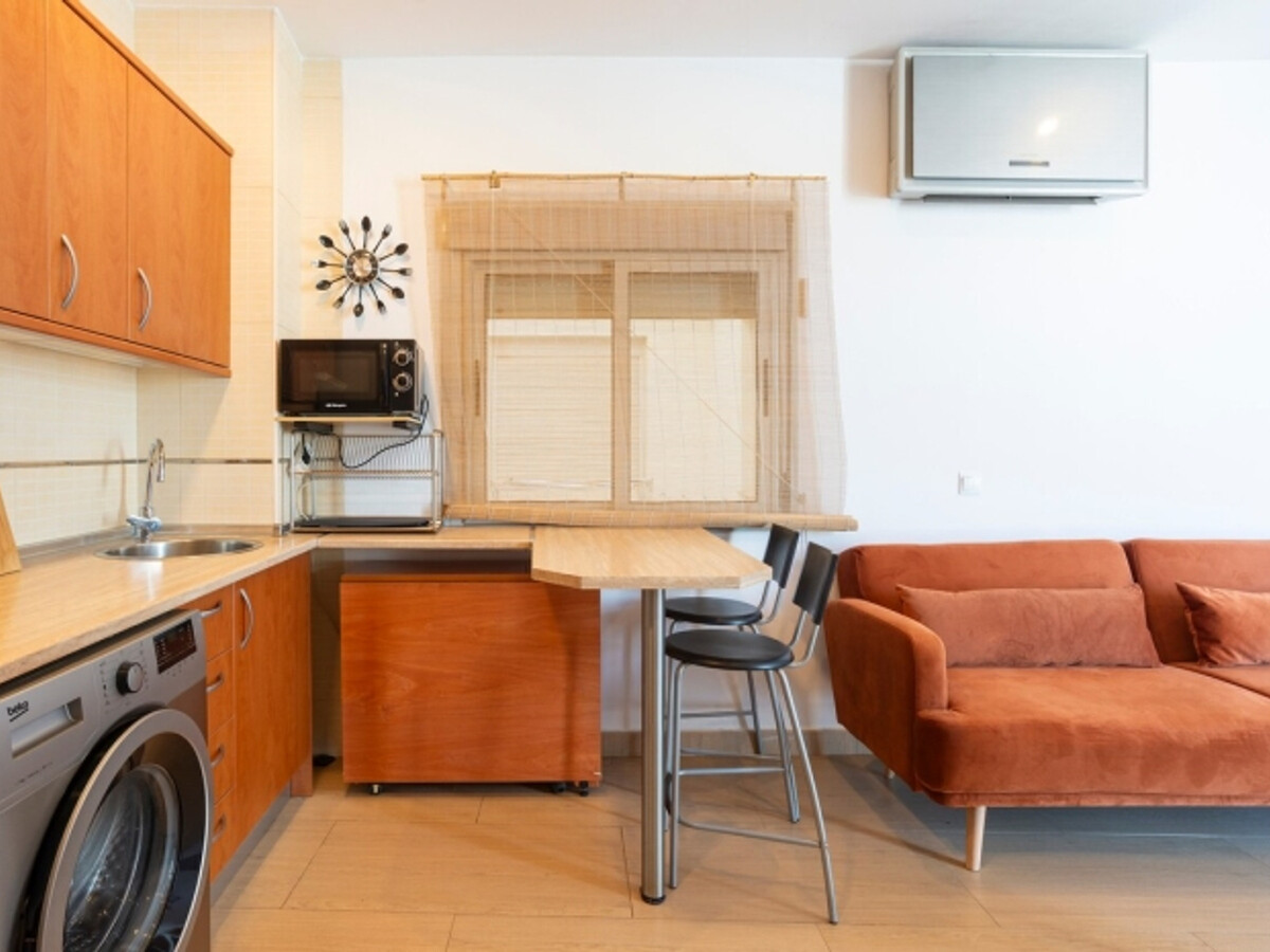 Appartement rue Carretería, vue sur Plaza de las Peñas - Photo 4