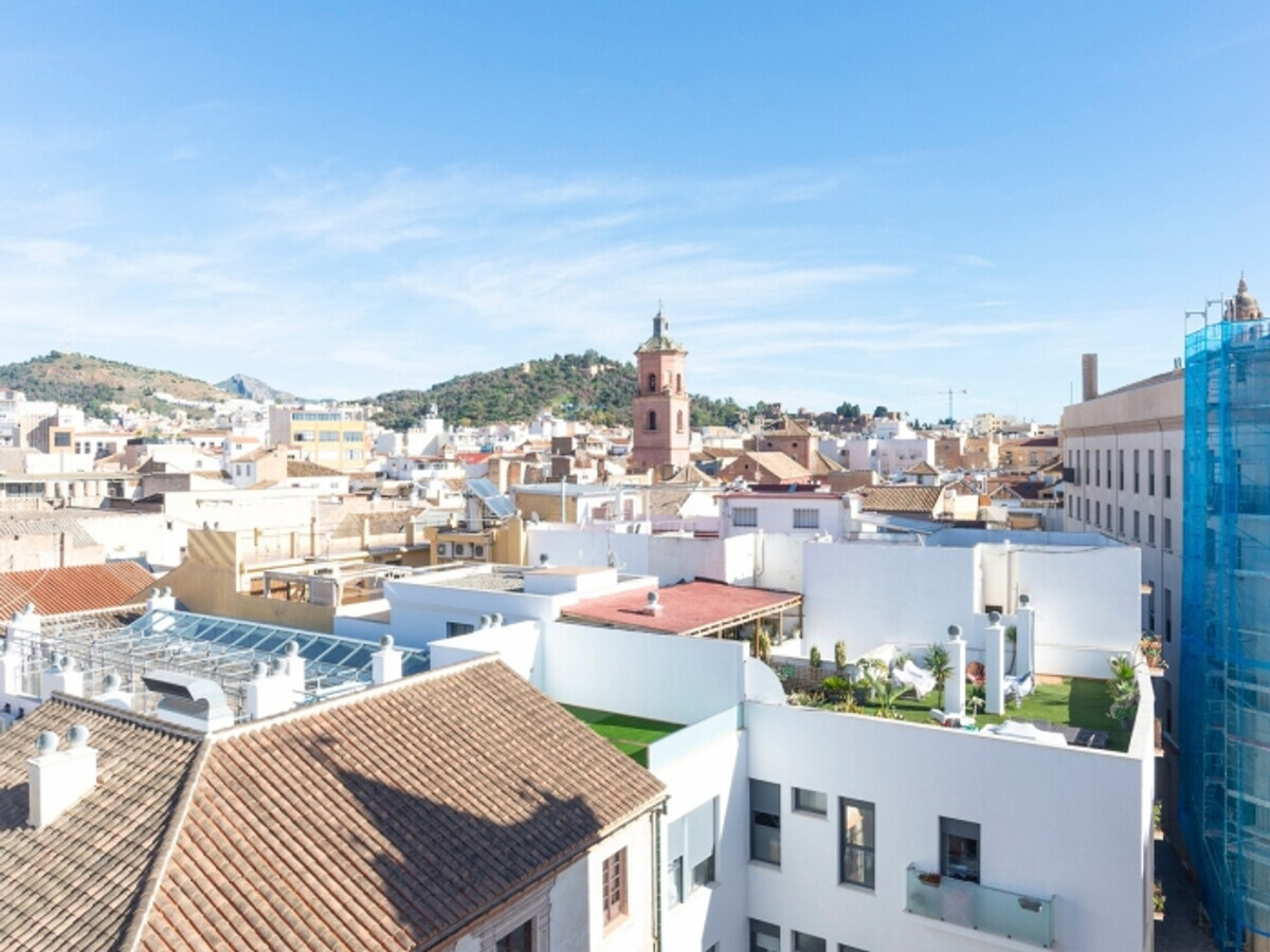 Appartement rue Carretería, vue sur Plaza de las Peñas - Photo 5