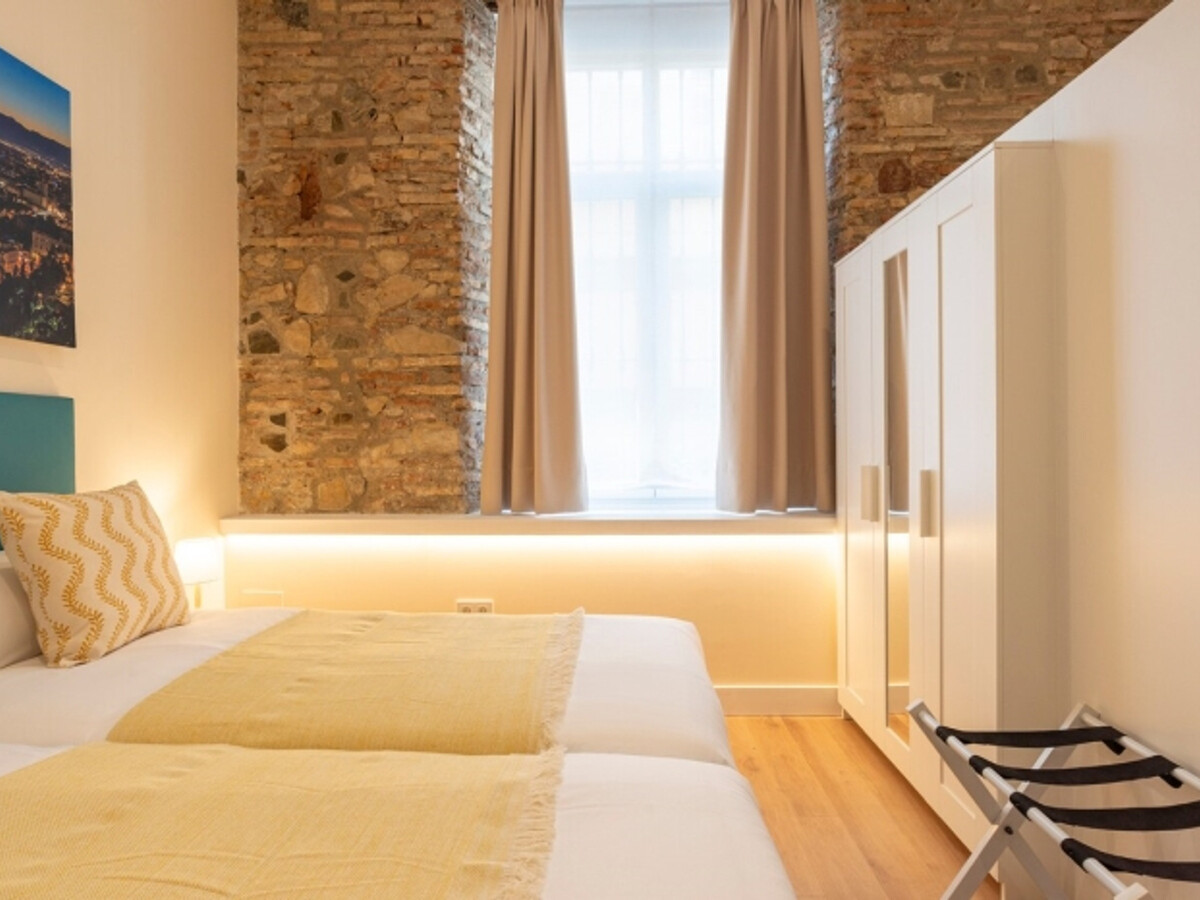Appartement face à La Malagueta, Málaga – 2 ch, rez-de-chaussée - Photo 12