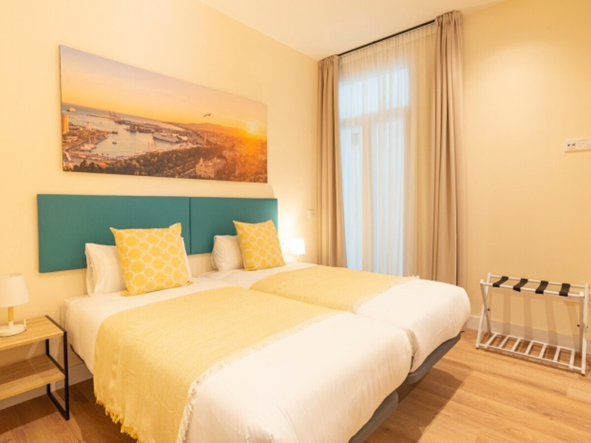 Appartement face à La Malagueta, Málaga – 2 ch, rez-de-chaussée - Photo 13