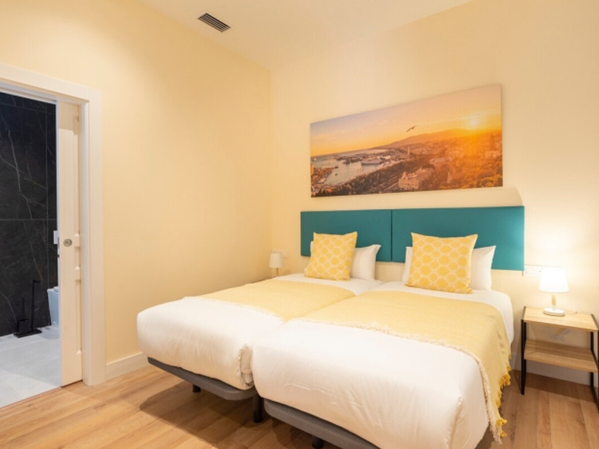 Appartement face à La Malagueta, Málaga – 2 ch, rez-de-chaussée - Photo 14