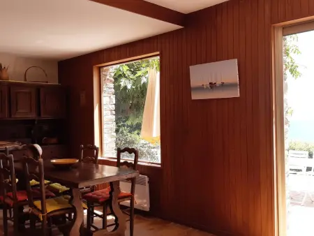 Maison familiale 3 chambres avec piscine à Bormes-les-Mimosas - Photo 4