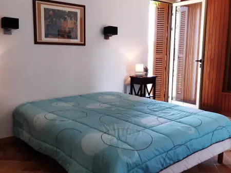 Maison familiale 3 chambres avec piscine à Bormes-les-Mimosas - Photo 8