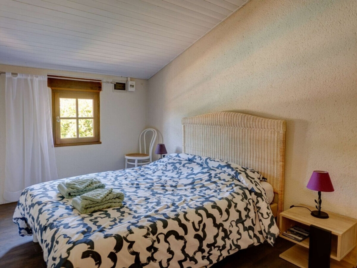 Maison 65m² climatisée à Gourdon, piscine et terrasse - Photo 6