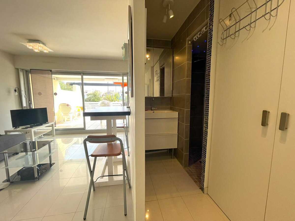 Villa Pamela 30m² avec terrasse et clim à Cap d'Agde - Photo 9