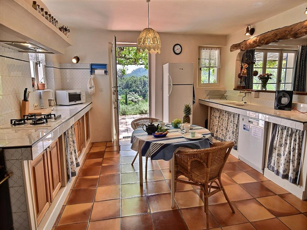 Lomandra, villa provençale 8 pers. avec piscine et jardin - Photo 6