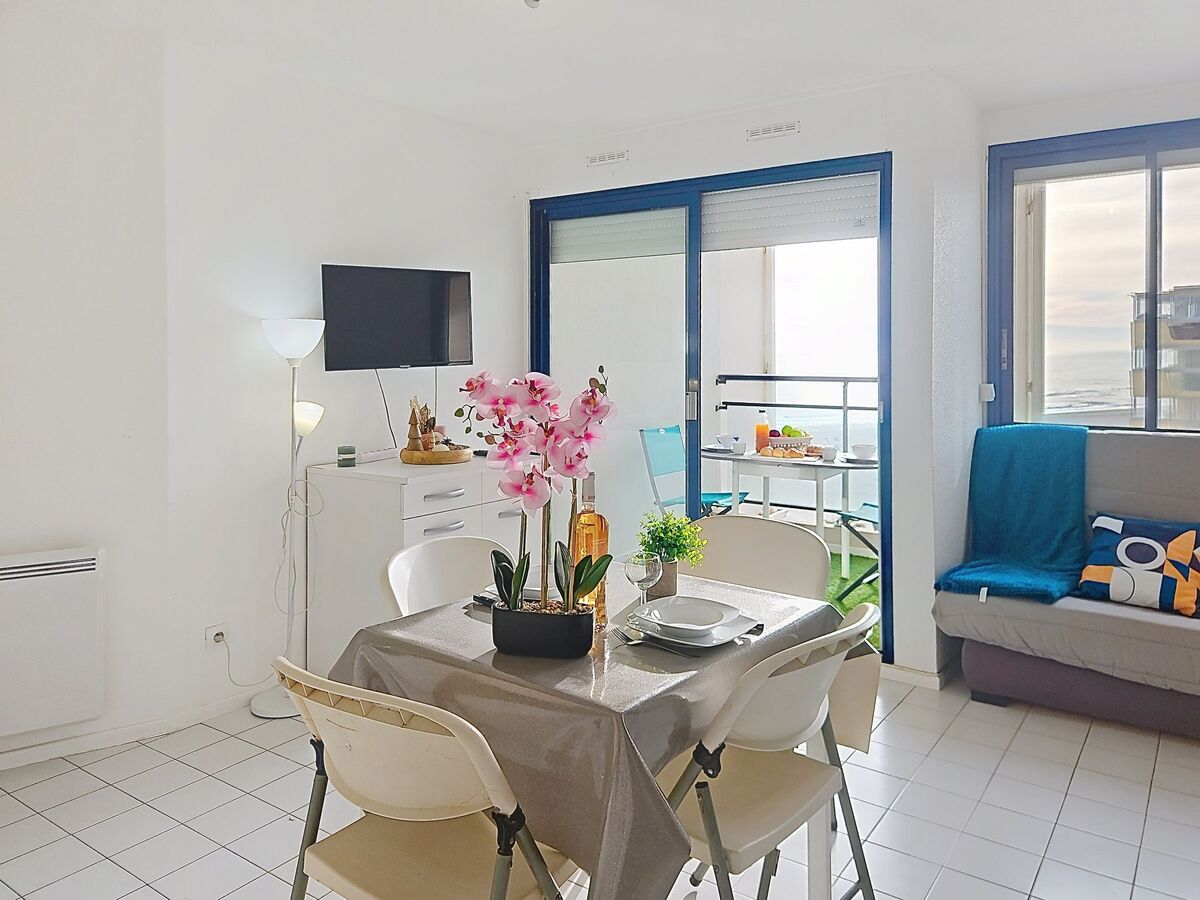 Studio Casino vue mer à 20m de la plage - Photo 9