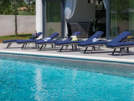 Villa Valdo : maison 5 chambres avec piscine privée : photo 3