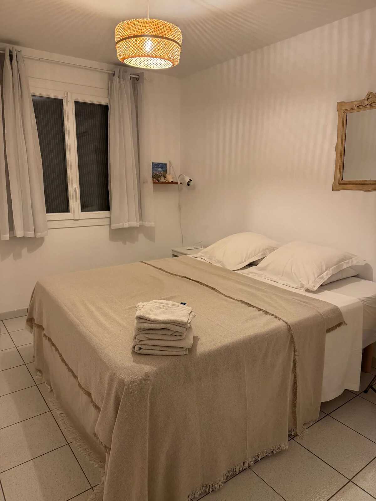 Appartement 90 m² piscine et jardin privé Les Mayons - Photo 7