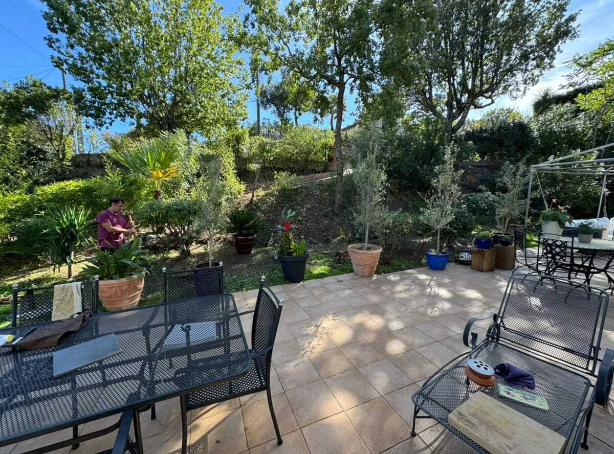 Appartement 90 m² piscine et jardin privé Les Mayons - Photo 29