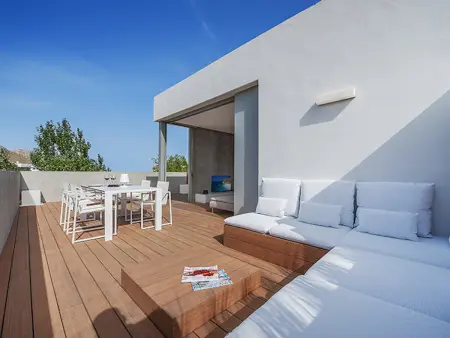 Appartement moderne 50 m² avec piscine, vue montagne : photo 3