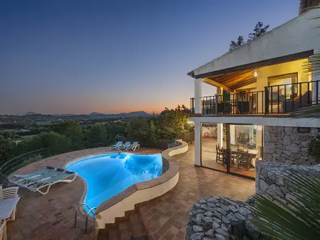 Location villa à Port de Pollença, Villa confortable avec piscine privée à Port de Pollença