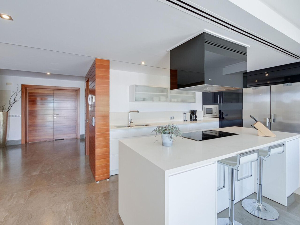 Villa moderne 230 m² en front de plage à Can Picafort - Photo 18