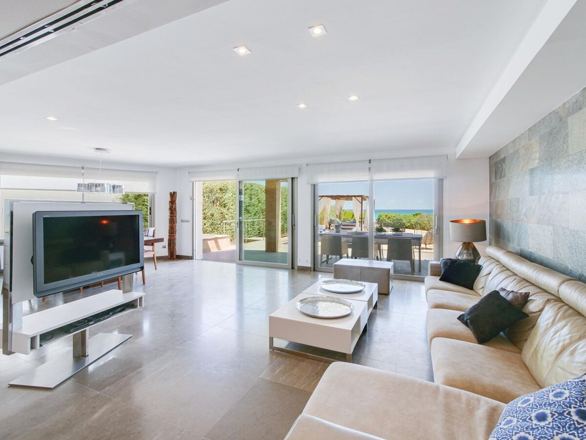 Villa moderne 230 m² en front de plage à Can Picafort - Photo 19
