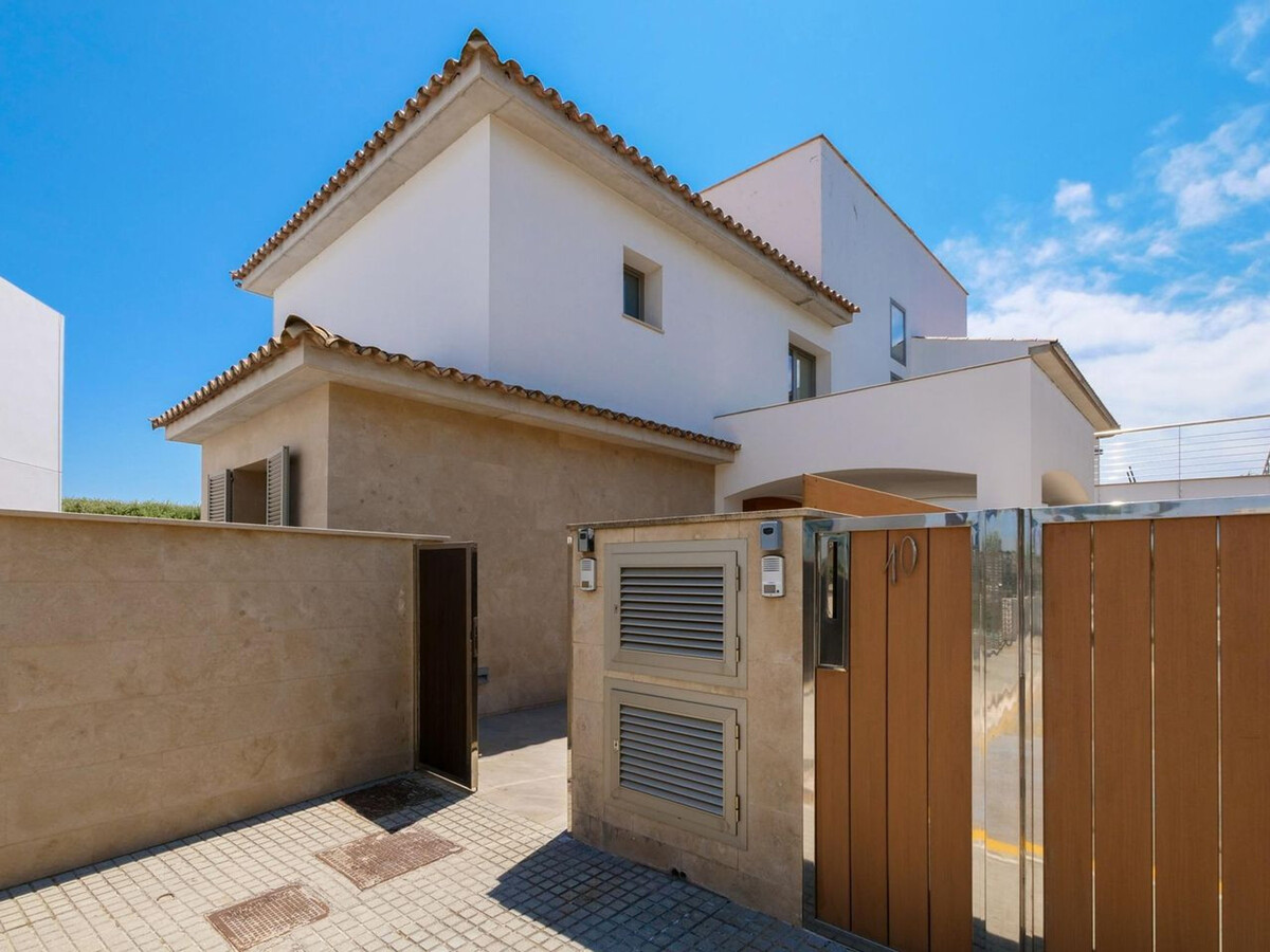Villa moderne 230 m² en front de plage à Can Picafort - Photo 27