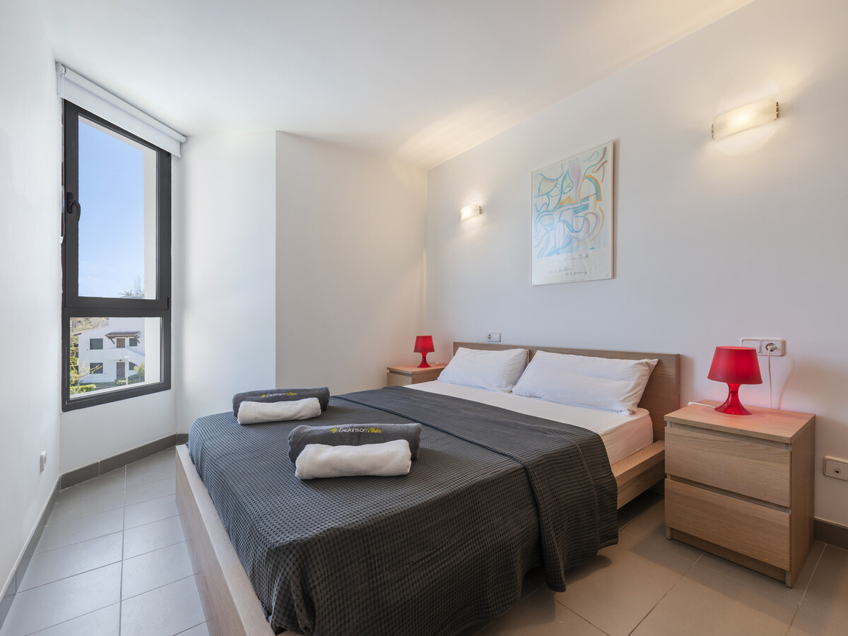 Appartement face mer, 2 ch., vue montagne à Pollença - Photo 10