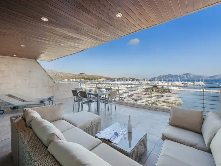 Location appartement à Port de Pollença, Appartement lumineux avec vue sur mer, 3 chambres à Port de Pollença