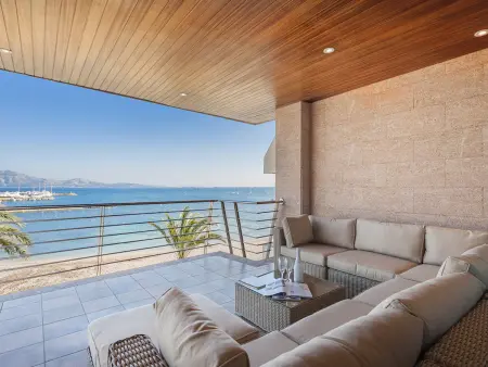 Location appartement à Port de Pollença, Appartement front de mer, 3 chambres, lumineux à Puerto Pollensa