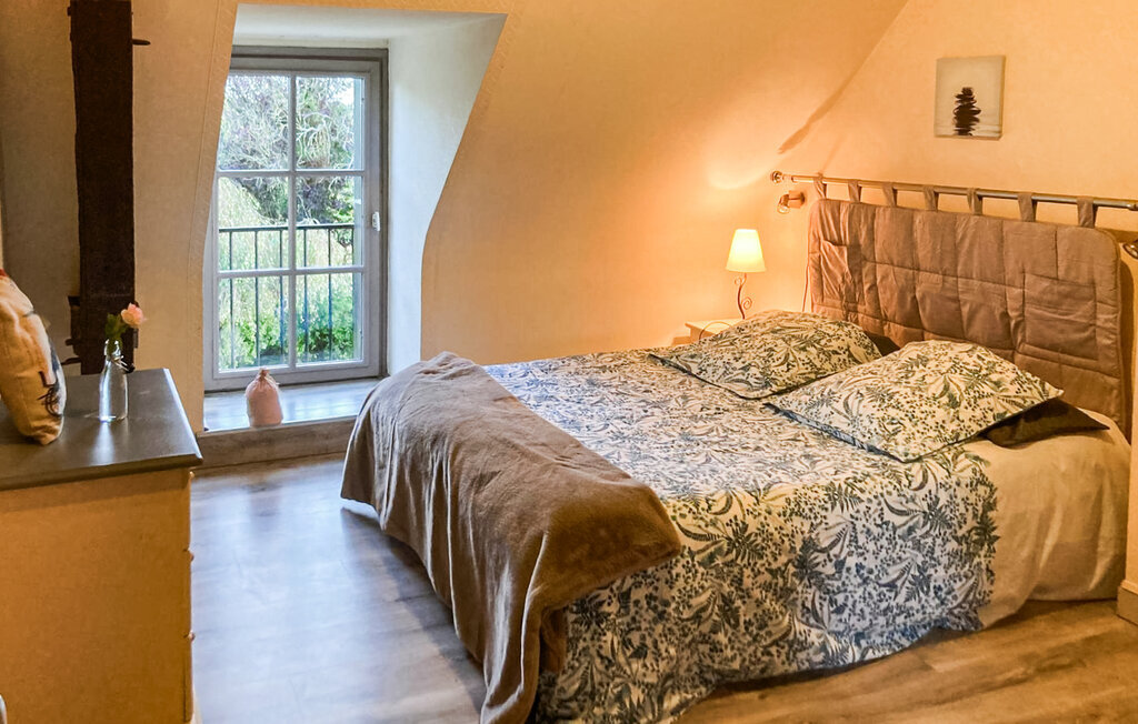 Maison en pierre avec jardin 3000 m² à Parigné - Photo 10