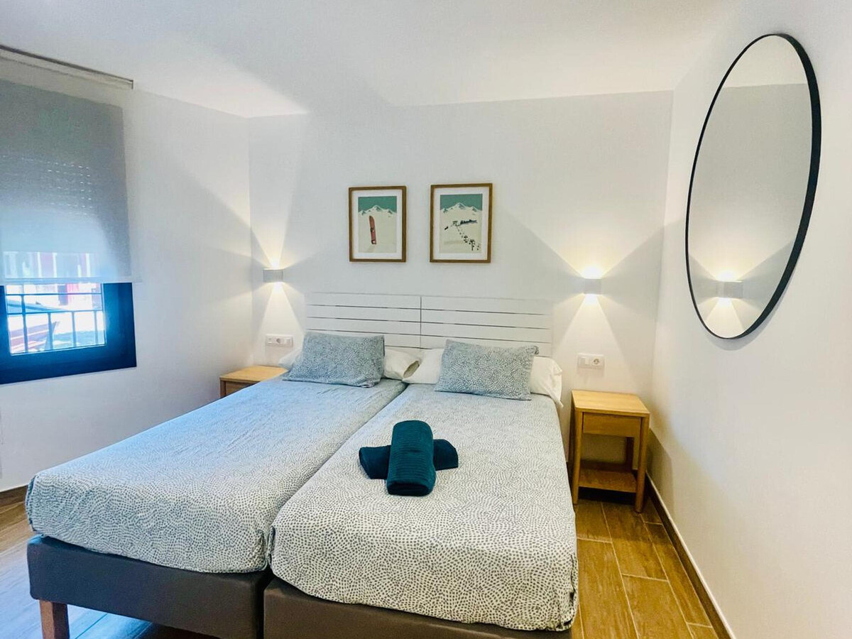 Appartement 2 chambres, 5 min citadelle de Jaca - Photo 8