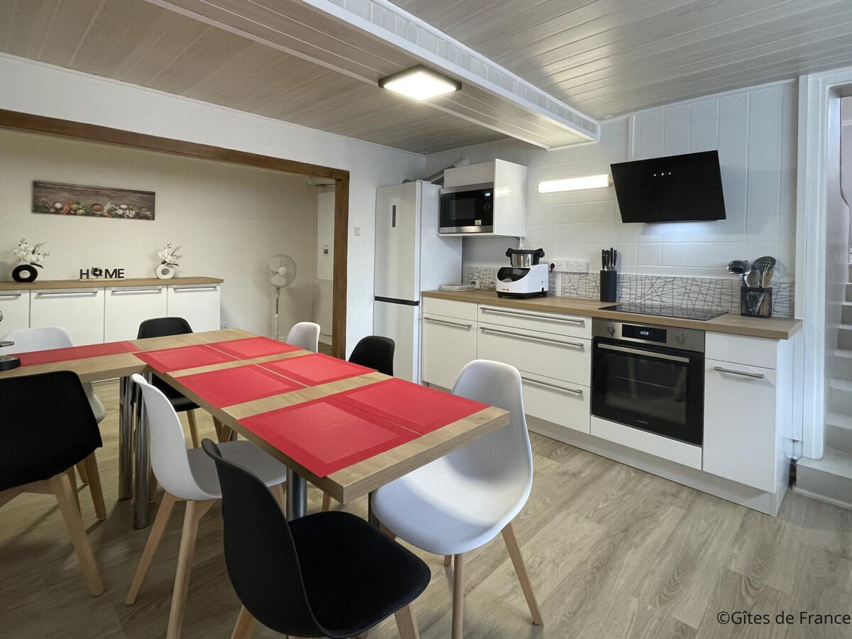 Gîte 8 personnes avec garage et jardin clos aux Rives d'Andaine - Photo 2