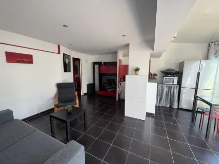 Villa climatisée avec parking pour 2 personnes au Cap d'Agde - Photo 2