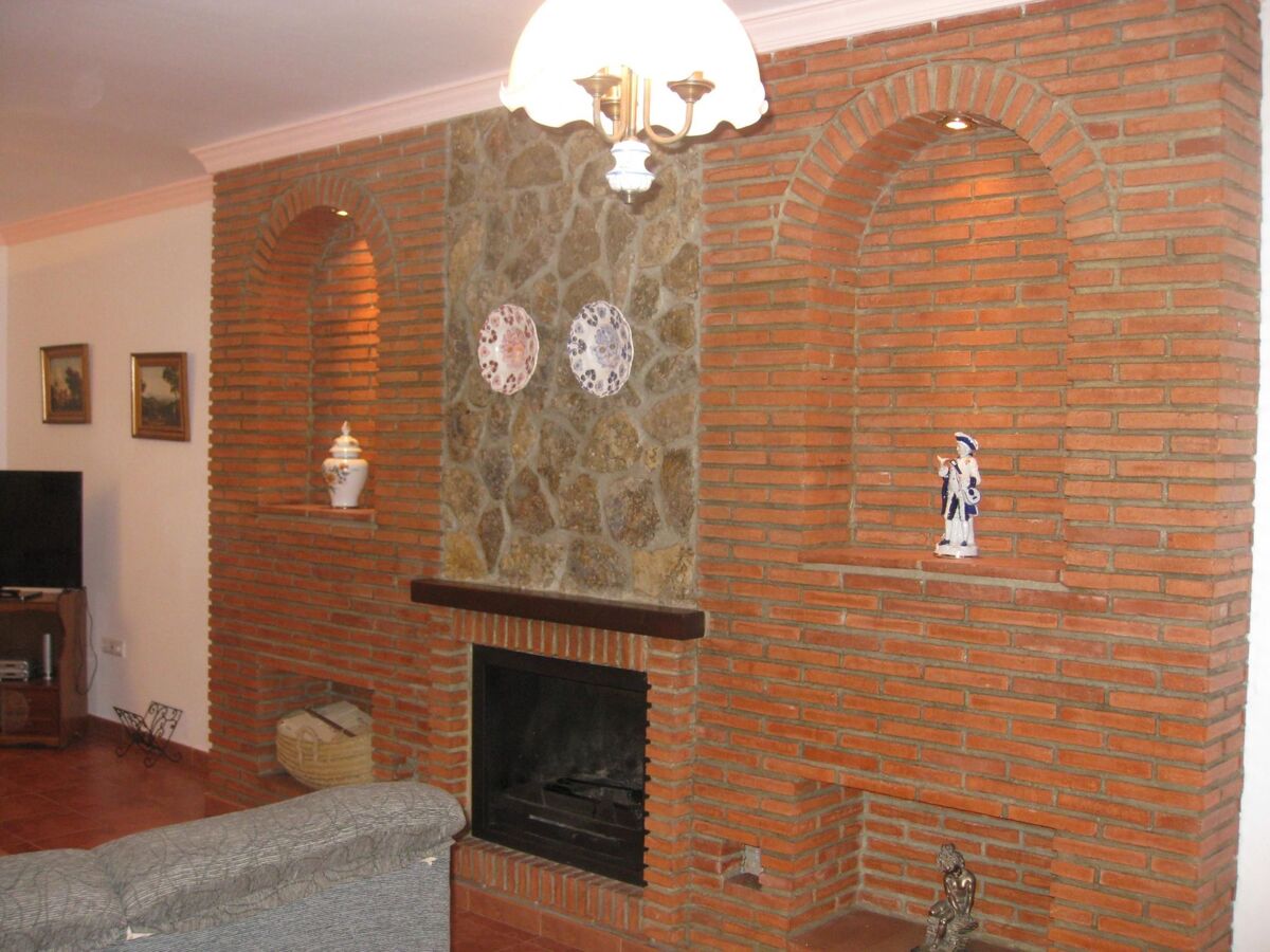 Remedios, maison 4 chambres avec terrasse à Cuevas del Becerro - Photo 3