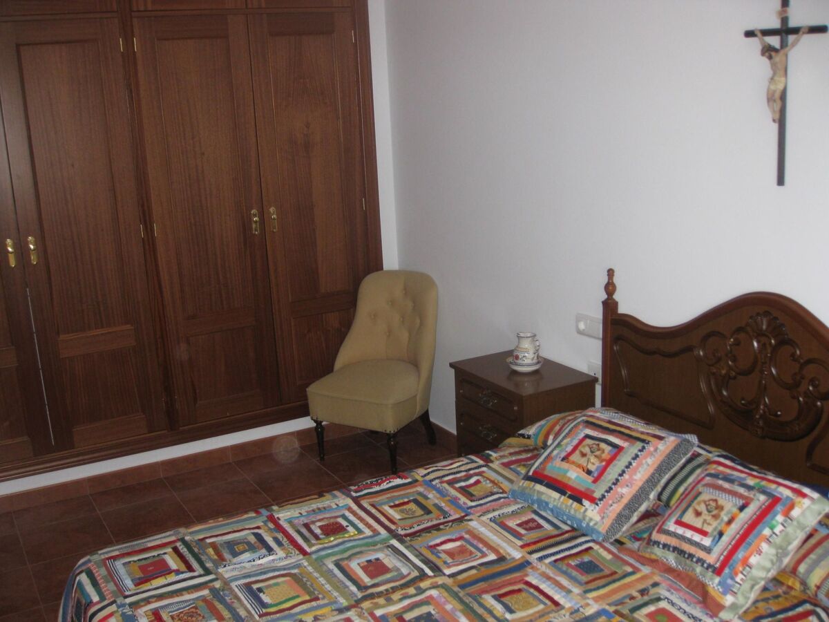 Remedios, maison 4 chambres avec terrasse à Cuevas del Becerro - Photo 14