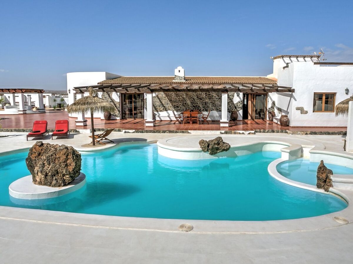 Villa 5 chambres avec piscine privée à Antigua - Photo 1
