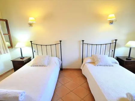 Villa Cas Nins – Maison 5 ch, piscine et terrain de jeux : photo 12