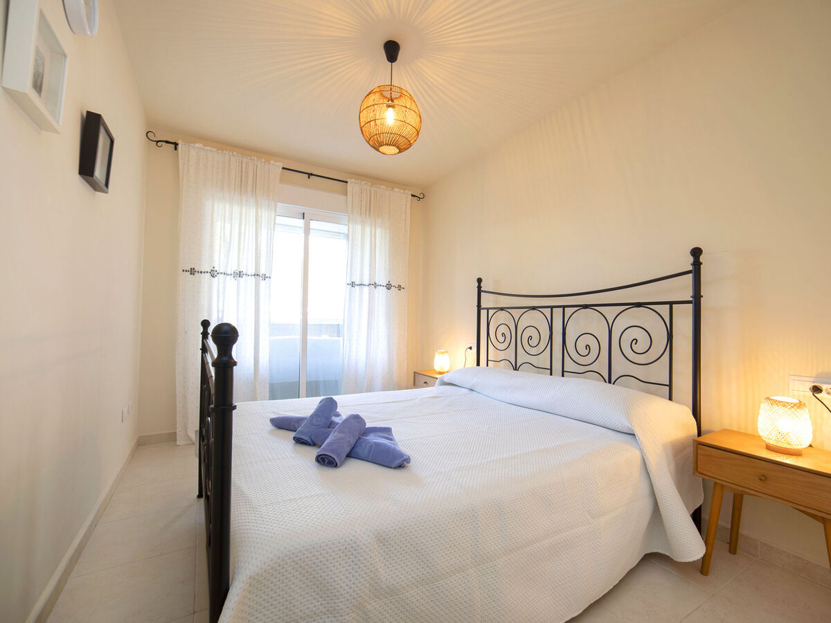Apolo XVIII - Appartement 83 m² à 100 m de la plage - Photo 4