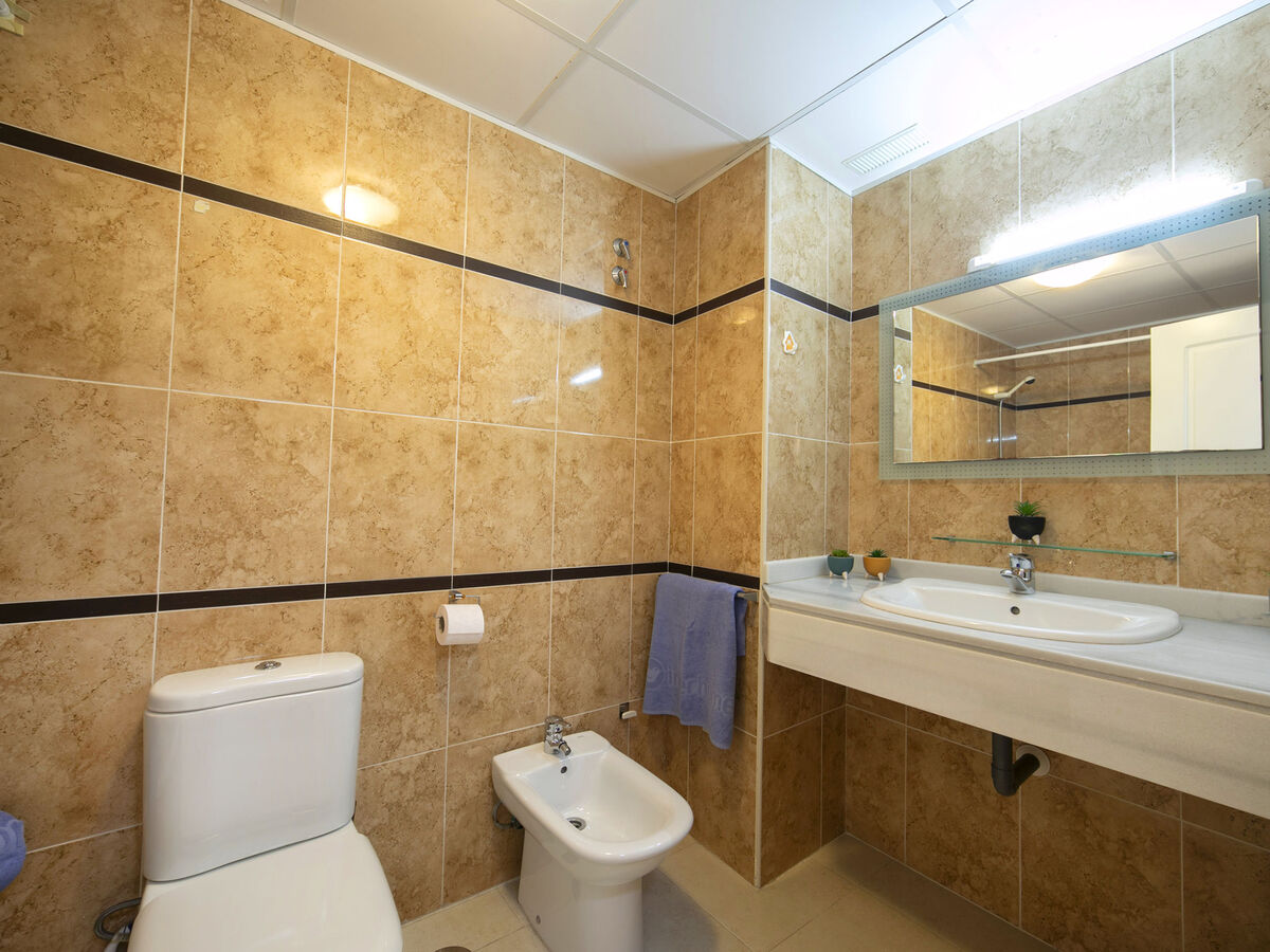 Apolo XVIII - Appartement 83 m² à 100 m de la plage - Photo 14