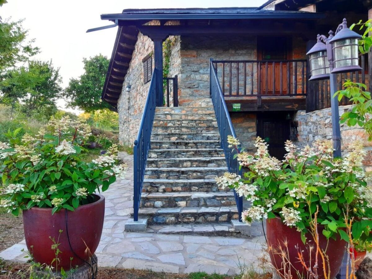 Maison rurale Medulas, 2 chambres, terrasse vue montagne - Photo 1