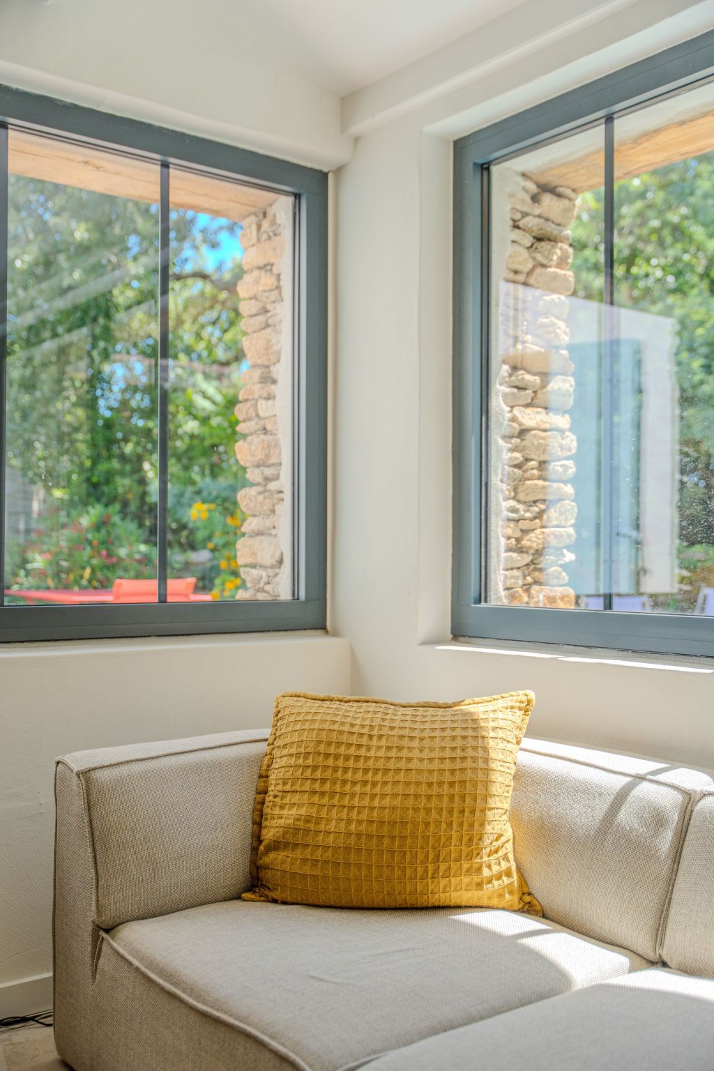 Maison rénovée 2025 à St Sauveur, 2 ch., jardin privé - Photo 27