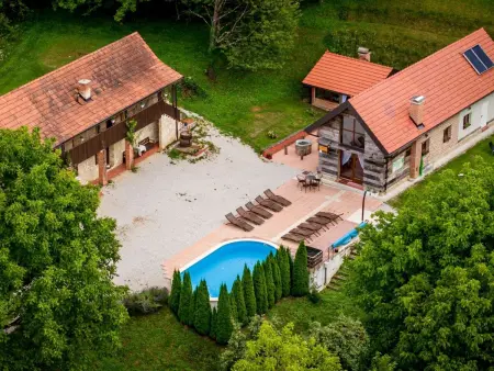 House Imanje Pijevci – Maison 14 pers. avec wellness : photo 3