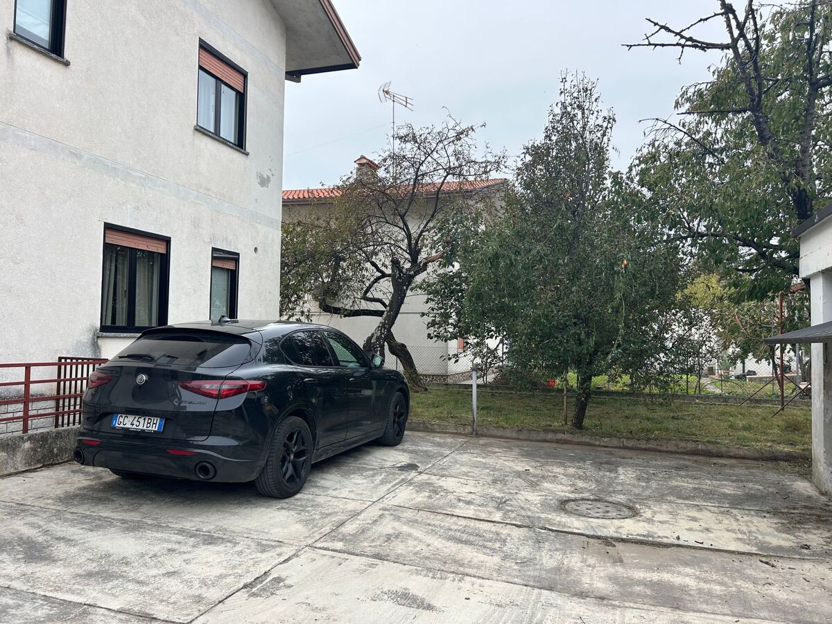 Maison 5 chambres Monfalcone, 9 personnes, jardin - Photo 20