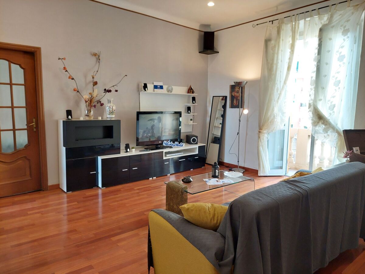 Casa Vittoria, 2 chambres avec balcon vue port à Gênes - Photo 1