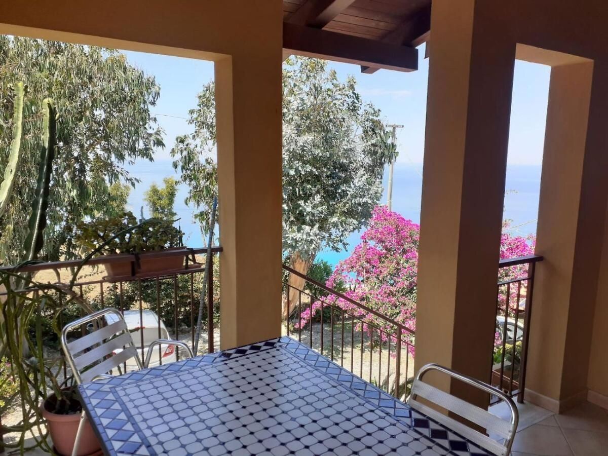 Appartement 6 pers. à Zambrone avec jardin clos et plage à 1,5 km - Photo 2