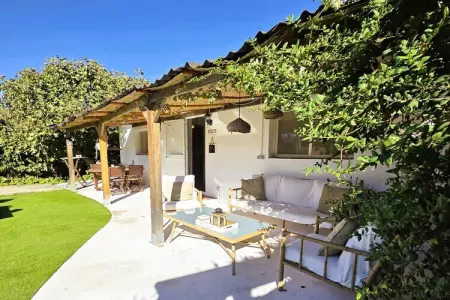 Casita Cartama, Casita avec grand jardin privé et jacuzzi - Photo 4