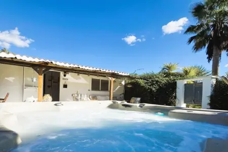 Casita Cartama, Casita avec grand jardin privé et jacuzzi - Photo 6