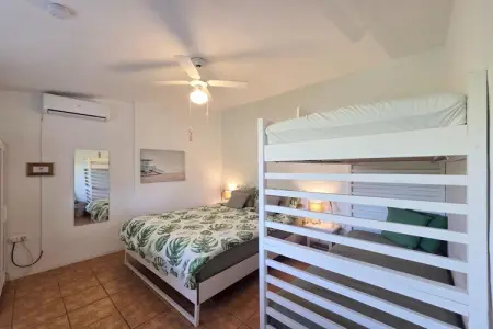Casita Cartama, Casita avec grand jardin privé et jacuzzi - Photo 11