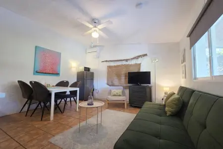 Casita Cartama, Casita avec grand jardin privé et jacuzzi - Photo 29
