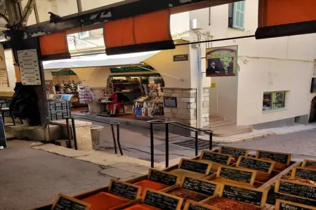 La Grenille, Appartement en plein centre d'Antibes - Photo 13