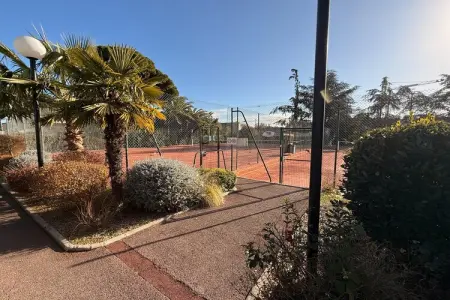 Vélusine, Appartement avec jardin et accès piscine - Photo 12