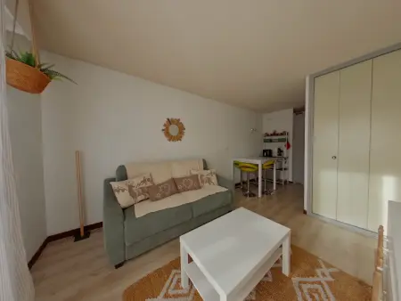 Grand studio 4 pers avec accès piscine aux Rousses - Photo 1