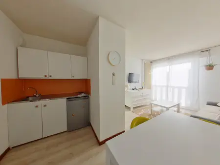 Grand studio 4 pers avec accès piscine aux Rousses - Photo 7