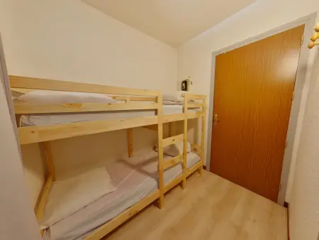 Grand studio 4 pers avec accès piscine aux Rousses - Photo 8